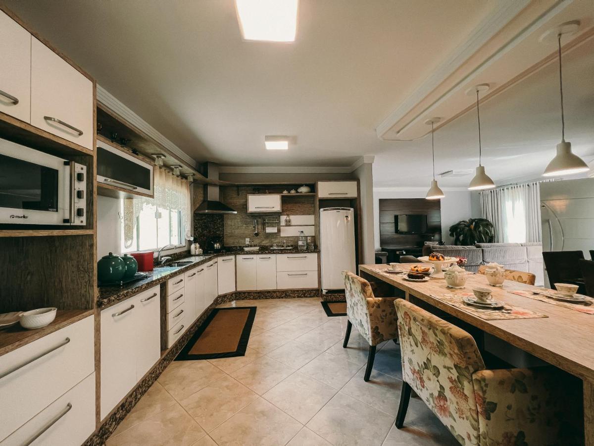 Casa Confortavel Em Local Tranquilo. Rodeio Экстерьер фото