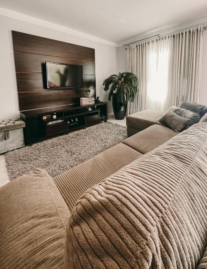 Casa Confortavel Em Local Tranquilo. Rodeio Экстерьер фото