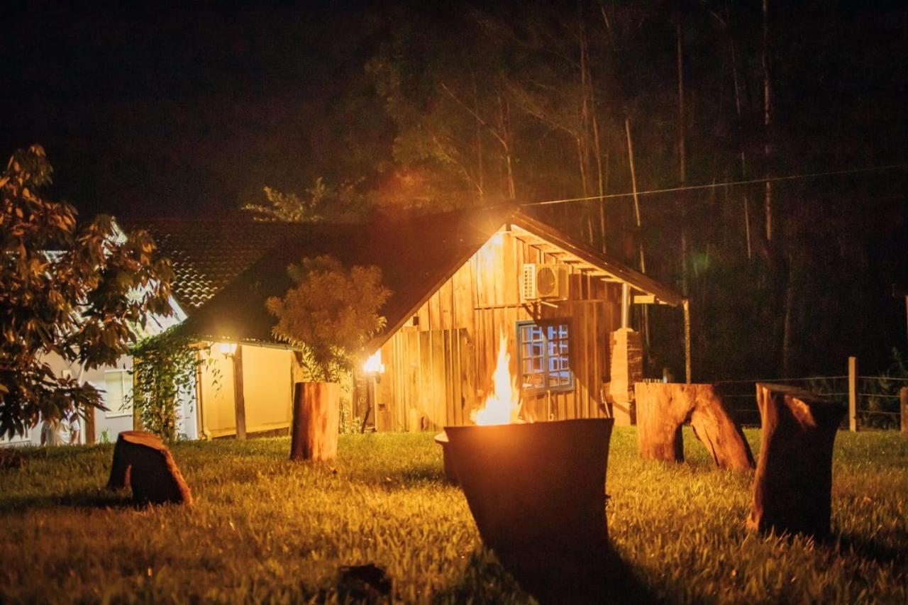 Casa Confortavel Em Local Tranquilo. Rodeio Экстерьер фото